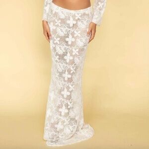 NWT Margarita floral lace Natalia Skirt